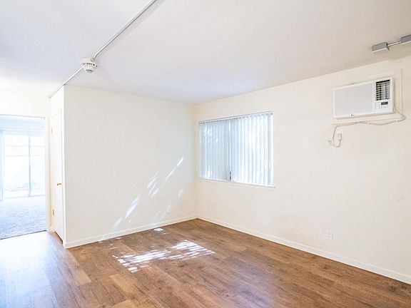 2nd image of 2617 G St #1