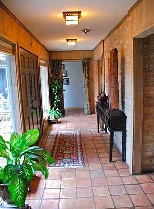 2nd image of 3929 Shady Hill Dr