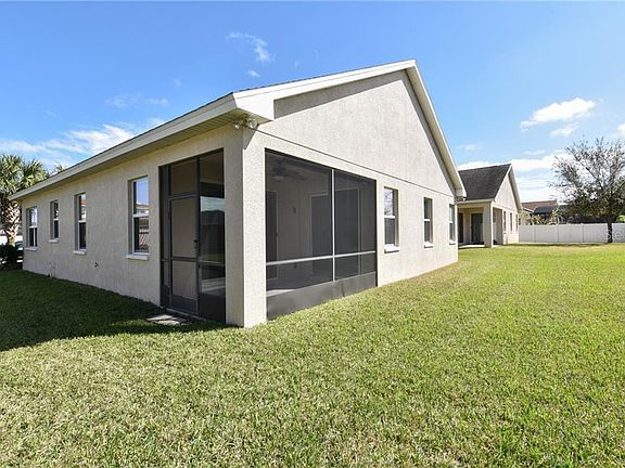 3rd image of 15742 Starlite St