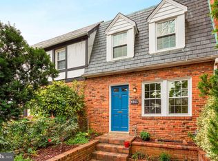 2174 N Brandywine St, Arlington, VA 22207