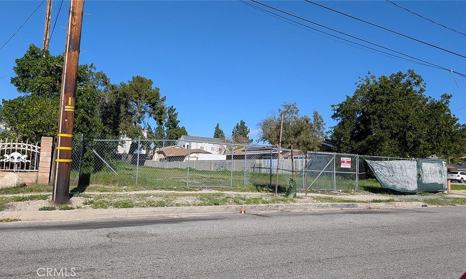 1st image of 11055 Stagg St