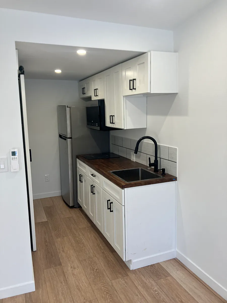 Building Photo - 447 S Ranney St #11