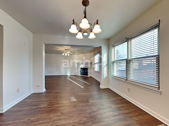 4th image of 8400 Woodcreek Dr
