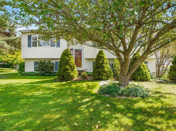 3 Grant Drive, Monroe, NY 10950