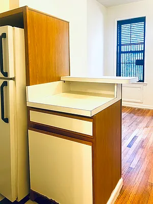 Rented by CitySites Real Estate Group | media 7