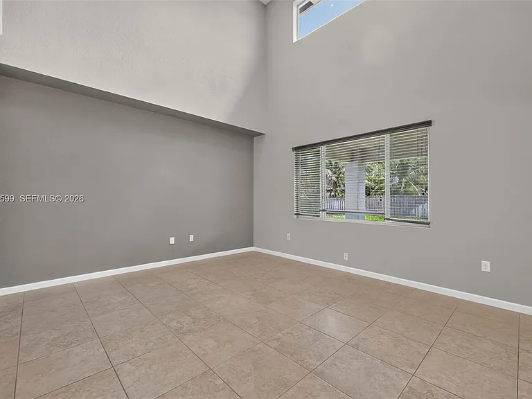 20903 SW 133rd Ave — Photo 3