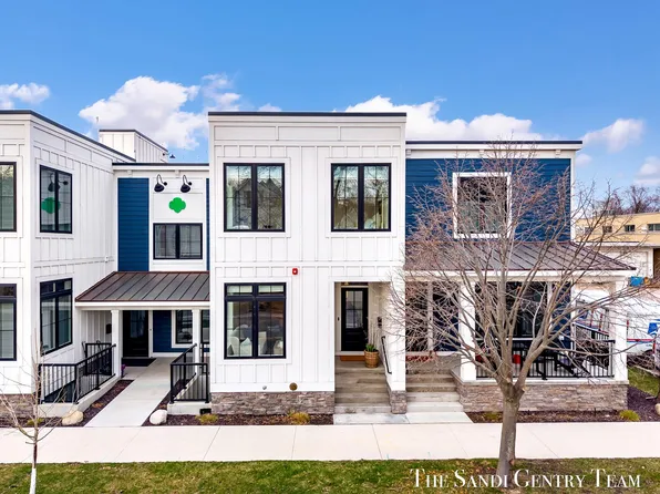 315 Franklin Ave, Grand Haven, MI 49417