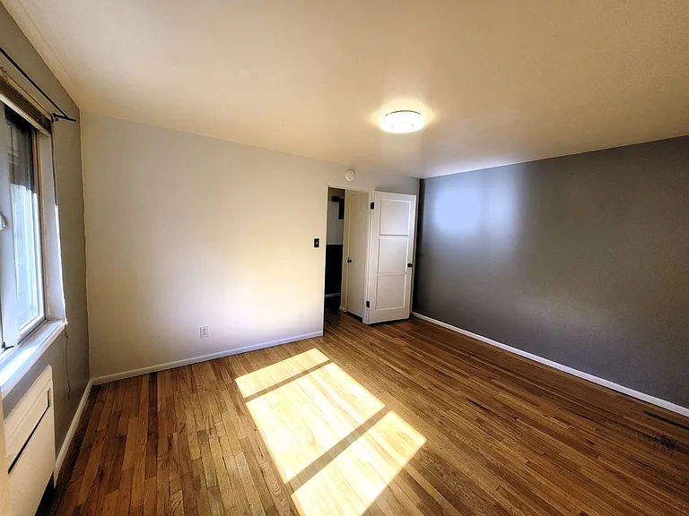 901 N Forest St #117 — Photo 24