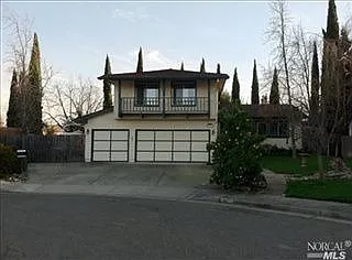 1801 Astoria Pl photo 1