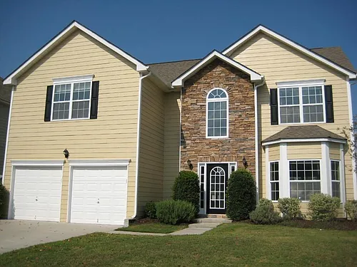 340 Fairpointe Pl Photo 1