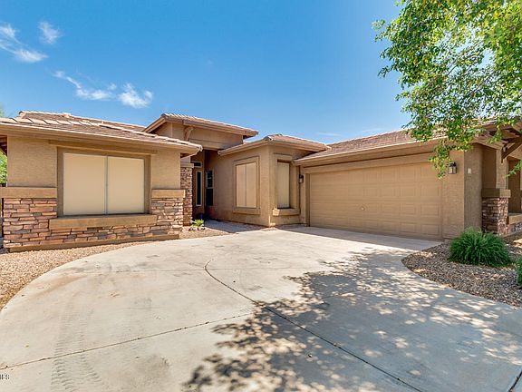 4th image of 222 W Blue Lagoon Dr