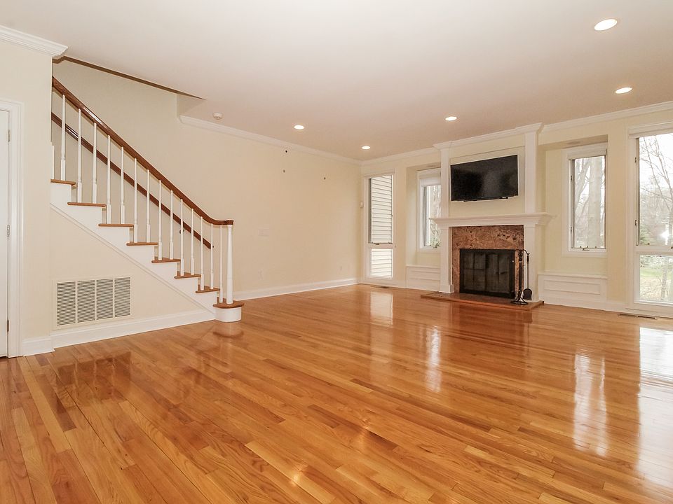 40 Sedgwick Village Ln, Darien, CT 06820 Zillow