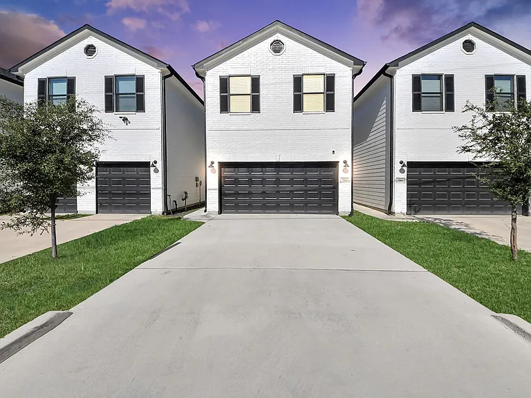 7963 Birmingham St — Photo 4