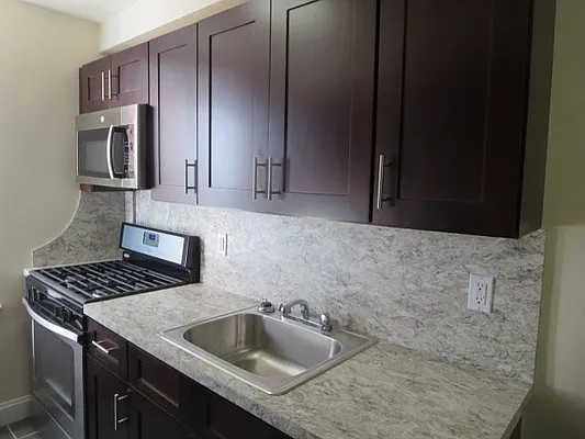 Rented by D S J Realty LLC | media 15