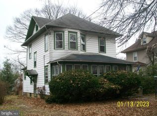 1036 Sycamore St, Haddon Heights, NJ 08035