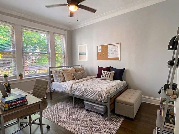 5th image of 1214 W Rosemont Ave #1