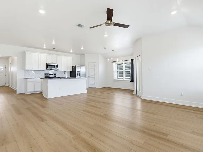 8822 Trungle Rd — Photo 5