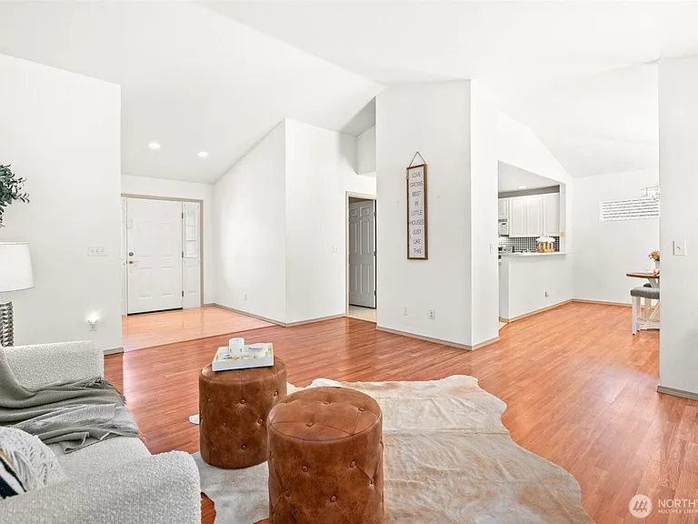 13007 Sunridge Way E — Photo 5