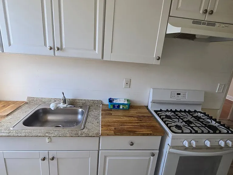 894 Kennedy Blvd #41 — Photo 3