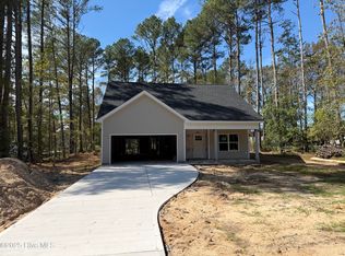 2024 Page Rd, Burgaw, NC 28425