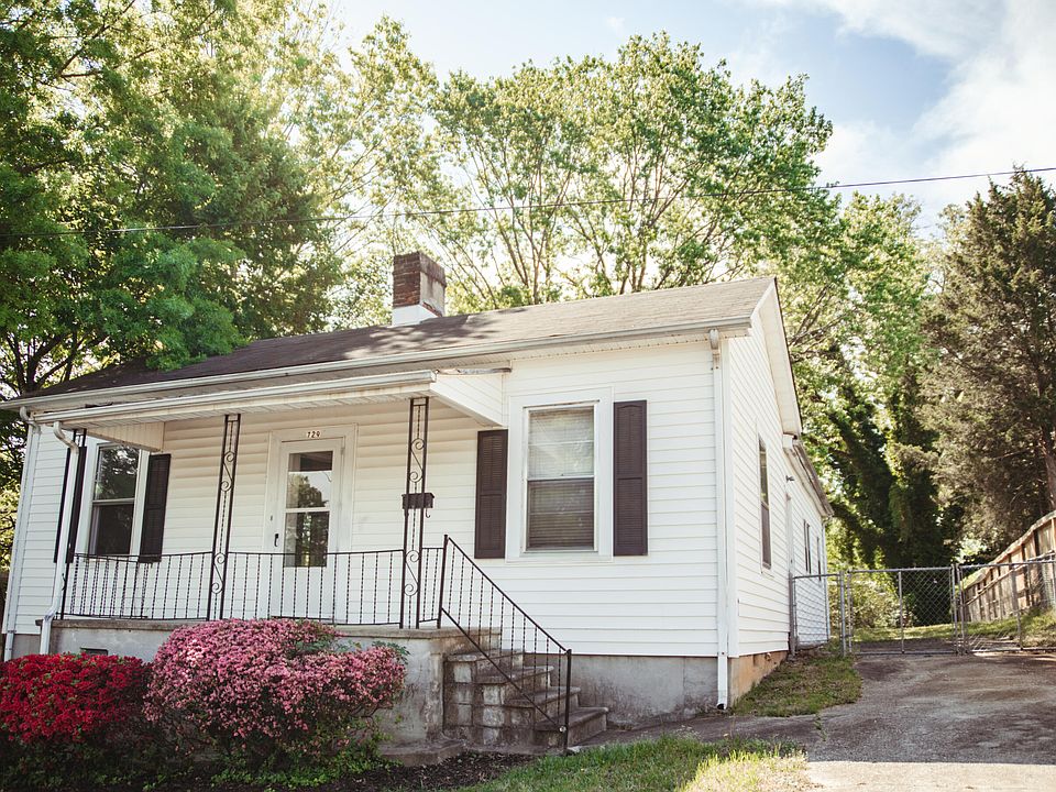 1st image of 729 Hughes St