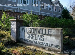 10480 SW Wilsonville Rd #9, Wilsonville, OR 97070