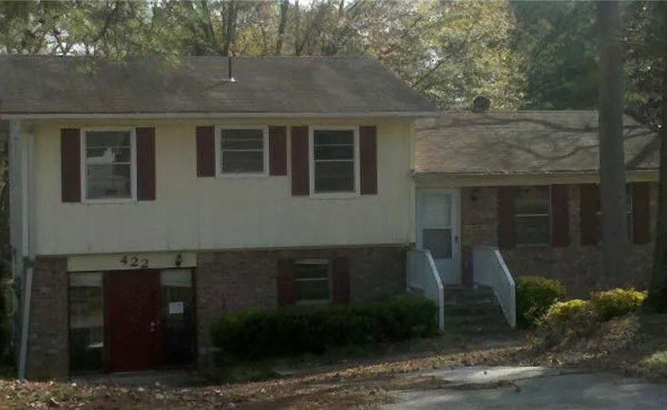 1st image of 422 Emmett St