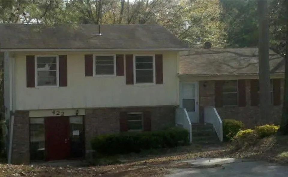 422 Emmett St