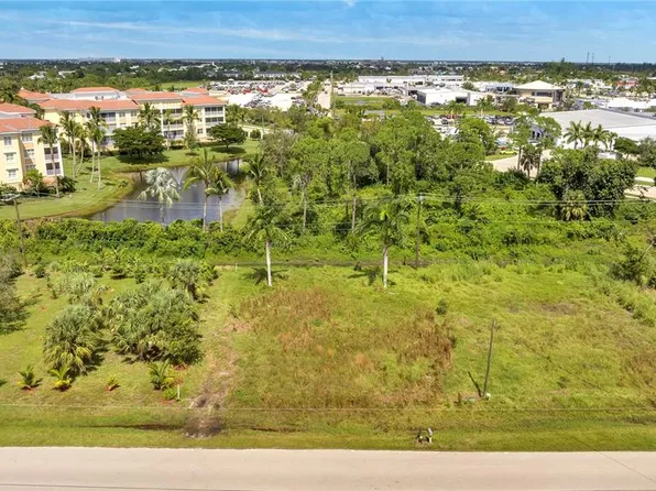 300 Pompano Ter #4, Punta Gorda, FL 33950