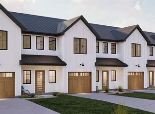 772 W Pickens Rd, Pea Ridge, AR 72751