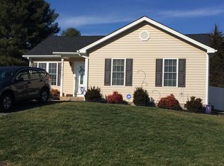 63 Augusta St, Verona, VA 24482