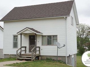 212 Allen St, Winside, NE 68790