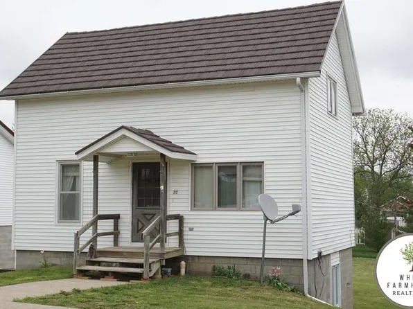 212 Allen St, Winside, NE 68790