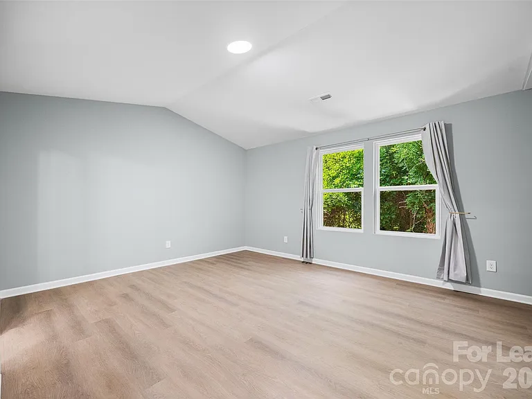 9612 Brackenview Ct — Photo 19