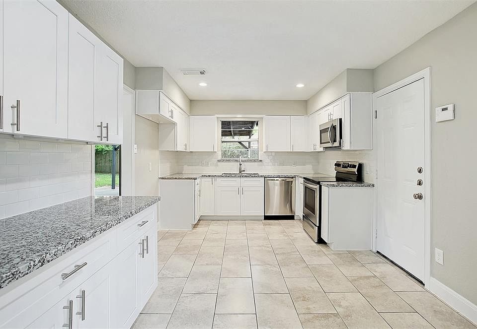 1st image of 16906 Worden Ln