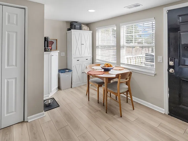 118 S Coastal Hwy — Photo 11