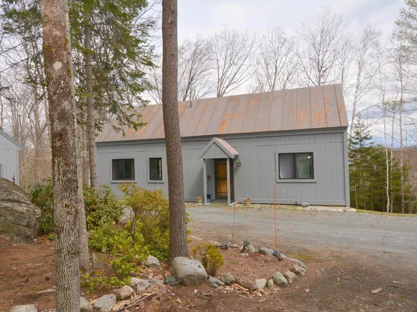 6 Wedgewood Drive, Grantham, NH 03753