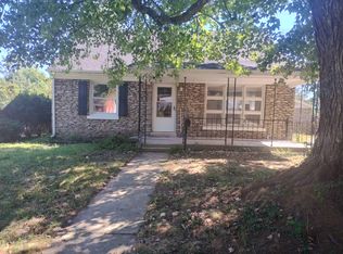 2428 Eastway Dr, Lexington, KY 40503