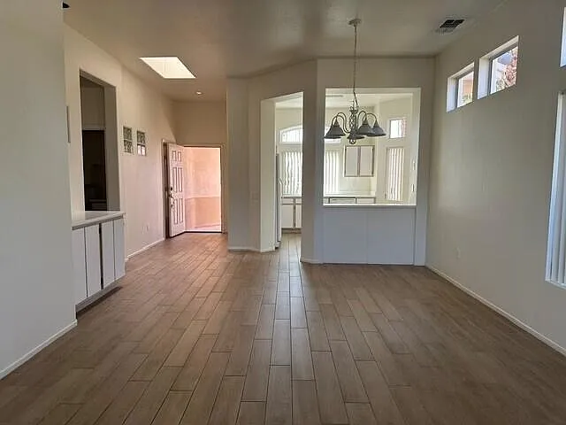 37624 Breeze Way — Photo 7
