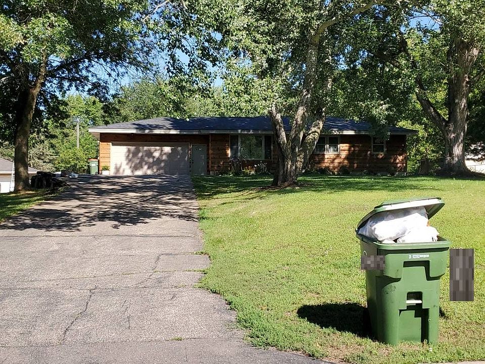 1st image of 13878 Crosstown Dr NW