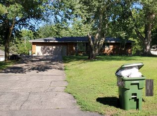 13878 Crosstown Dr NW, Andover, MN 55304