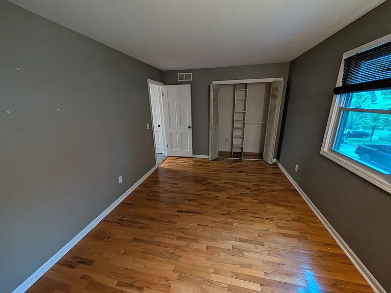 5325 Tamworth St — Photo 17