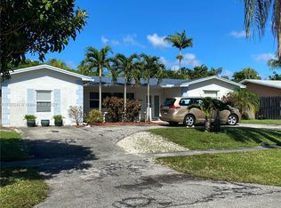 5401 Fillmore St, Hollywood, FL 33021