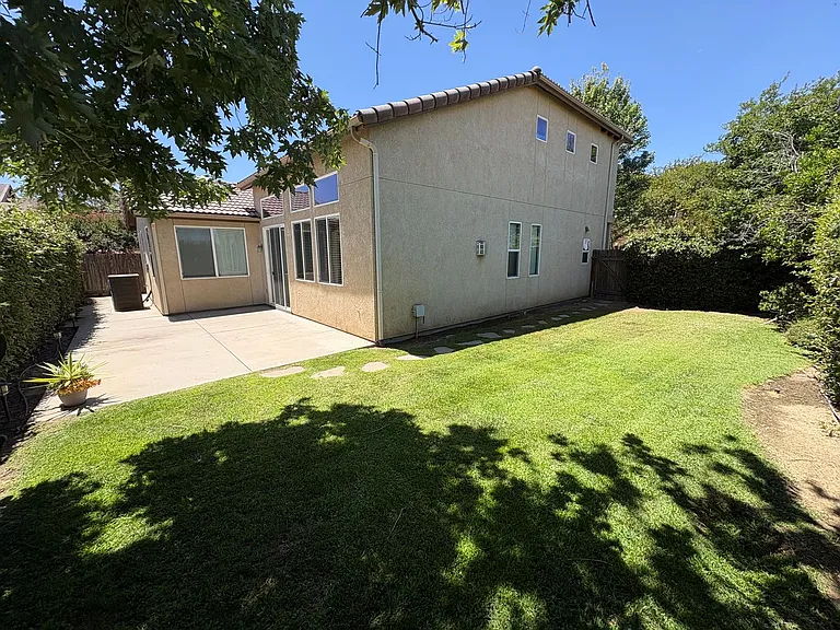 3310 N Tilden Ct — Photo 6