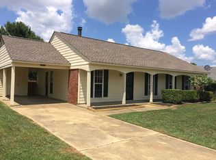 10312 Palmer Cv, Olive Branch, MS 38654