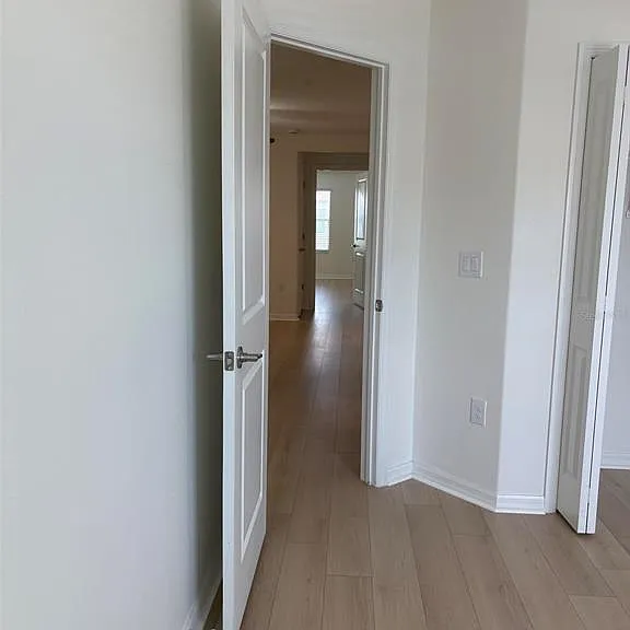 14442 Editors Note St — Photo 8