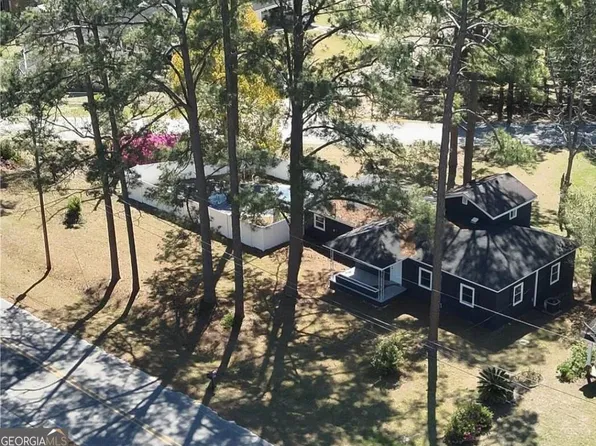 601 Community Dr, Waycross, GA 31501