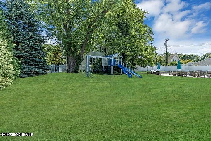 250 Alpern Ave — Photo 9