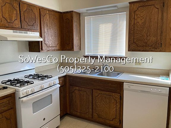 4th image of 822 N Vine Ave APT B
