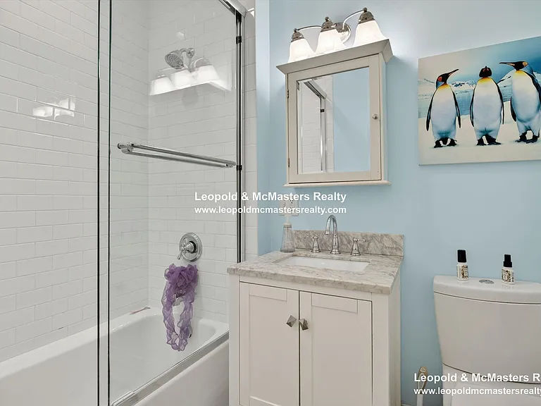 9 Regent Cir #1 — Photo 18